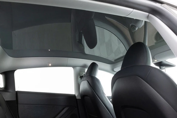 Tesla Model Y - Afbeelding 12 van 30