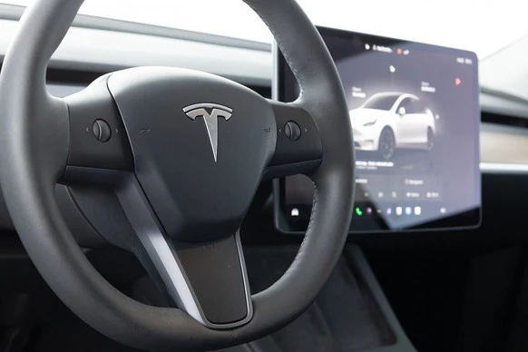 Tesla Model Y - Afbeelding 15 van 30