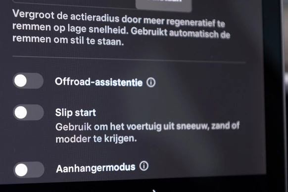 Tesla Model Y - Afbeelding 23 van 30