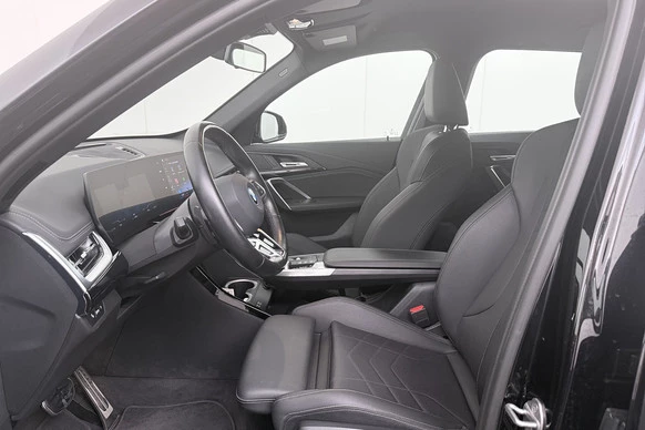 BMW iX1 - Afbeelding 11 van 30