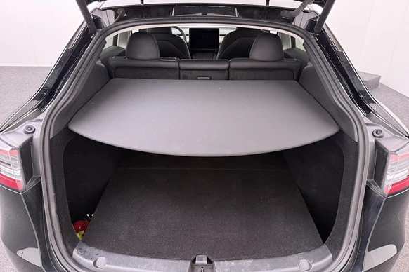 Tesla Model Y - Afbeelding 13 van 26
