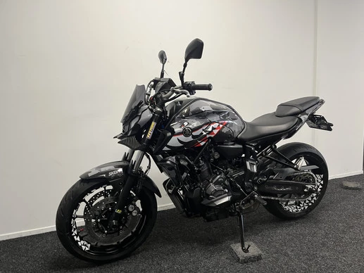 Yamaha MT 07 - Afbeelding 15 van 23