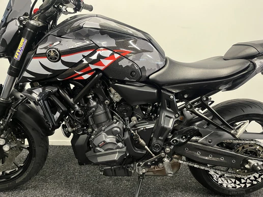 Yamaha MT 07 - Afbeelding 18 van 23