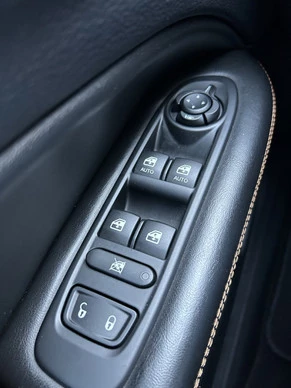 Jeep Compass - Afbeelding 23 van 30