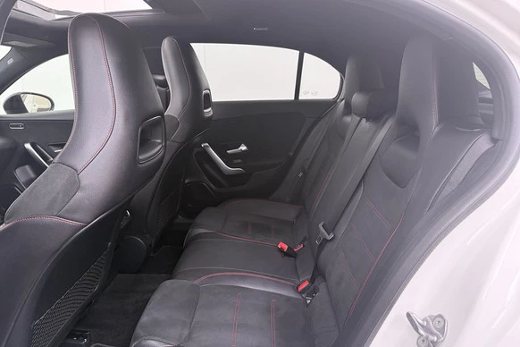 Mercedes-Benz A-Klasse - Afbeelding 13 van 30