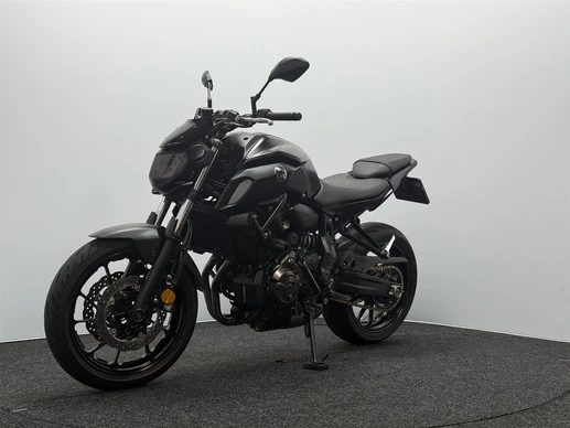 Yamaha MT 07 - Afbeelding 7 van 18