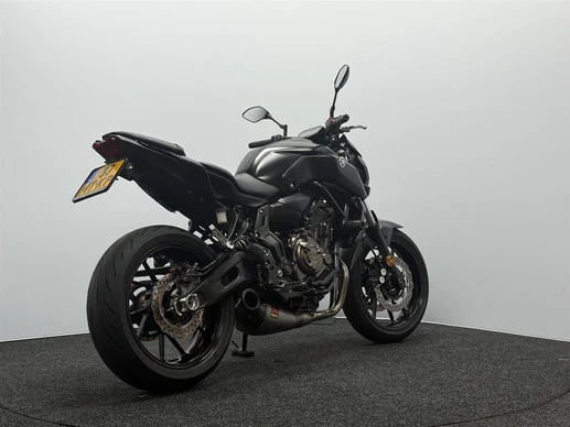 Yamaha MT 07 - Afbeelding 15 van 18