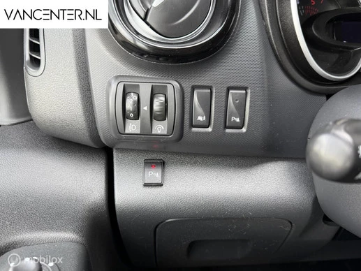 Renault Trafic - Afbeelding 10 van 25