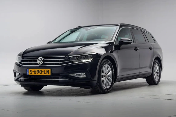 Volkswagen Passat - Afbeelding 1 van 30