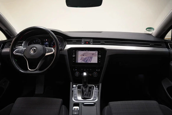 Volkswagen Passat - Afbeelding 4 van 30