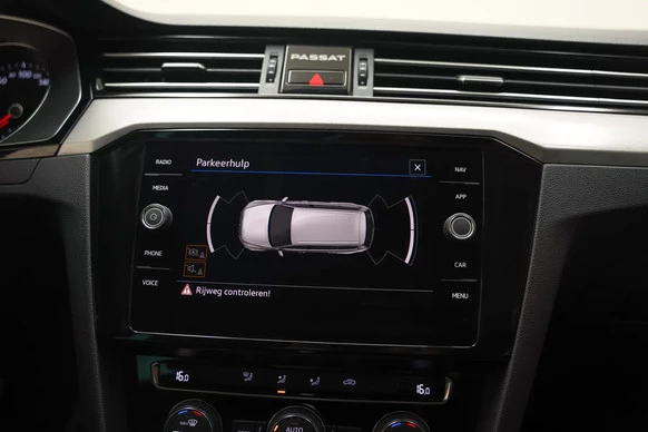 Volkswagen Passat - Afbeelding 5 van 30
