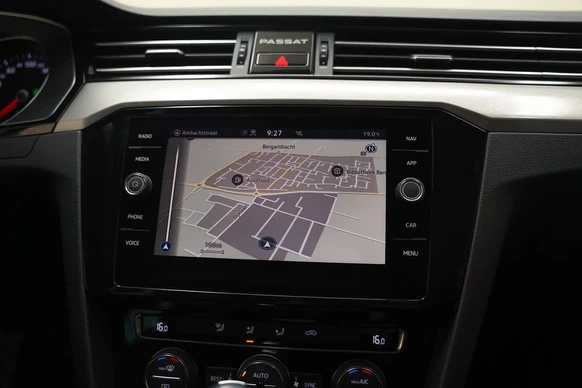 Volkswagen Passat - Afbeelding 7 van 30