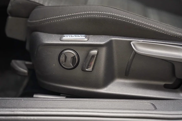 Volkswagen Passat - Afbeelding 11 van 30