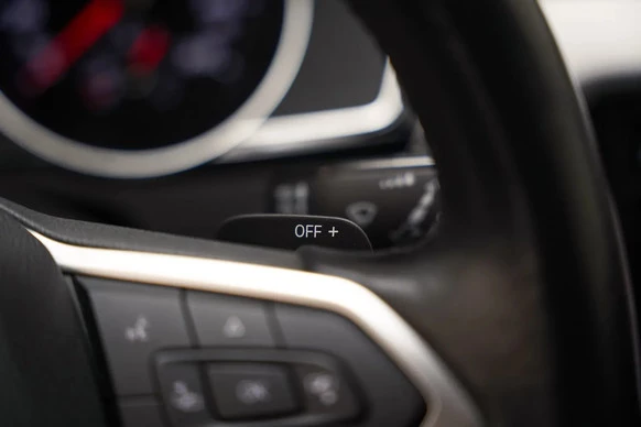 Volkswagen Passat - Afbeelding 19 van 30