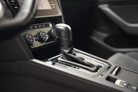 Volkswagen Passat - Afbeelding 25 van 30