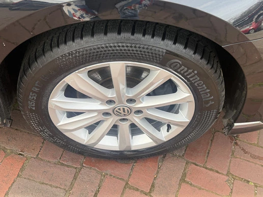 Volkswagen Passat - Afbeelding 24 van 30