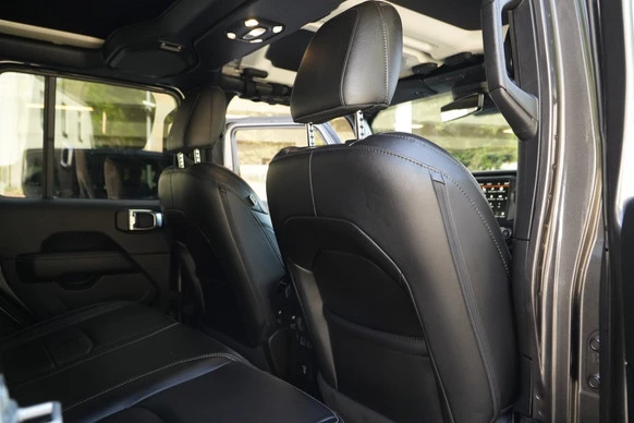 Jeep Wrangler - Afbeelding 14 van 18