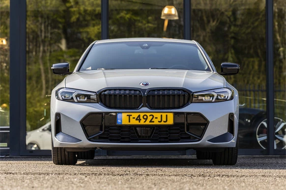 BMW 3 Serie - Afbeelding 2 van 30