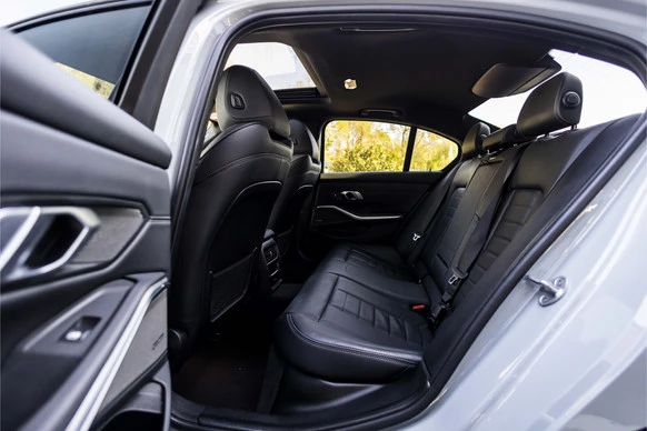 BMW 3 Serie - Afbeelding 15 van 30