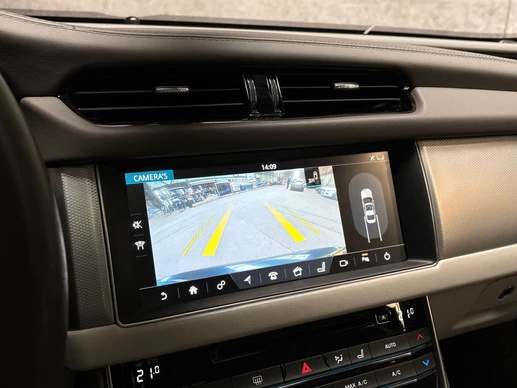 Jaguar XF - Afbeelding 12 van 28