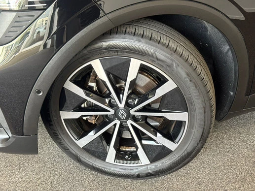 Renault Megane E-Tech - Afbeelding 15 van 30