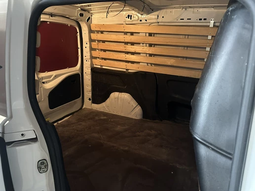 Opel Combo - Afbeelding 13 van 20