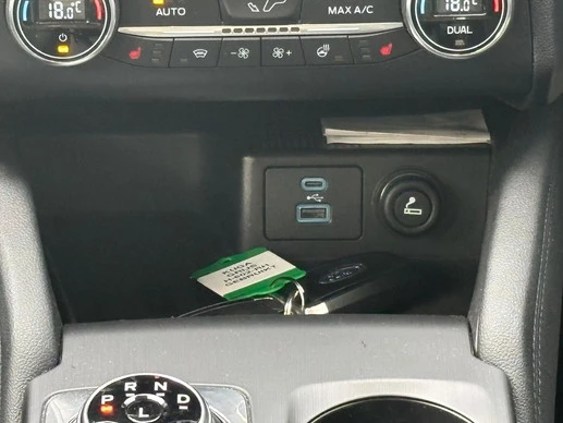 Ford Kuga - Afbeelding 20 van 30