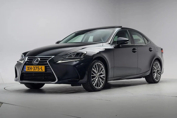 Lexus IS - Afbeelding 1 van 30