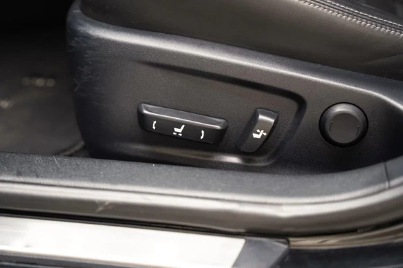 Lexus IS - Afbeelding 14 van 30