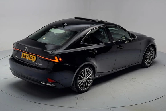 Lexus IS - Afbeelding 18 van 30