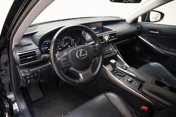 Lexus IS - Afbeelding 19 van 30