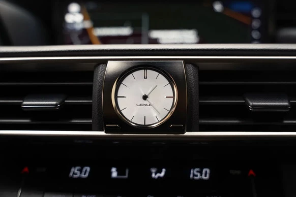 Lexus IS - Afbeelding 27 van 30