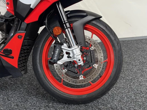 Aprilia Tuono 660 - Afbeelding 8 van 25