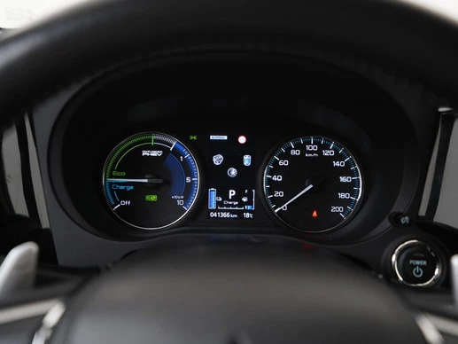 Mitsubishi Outlander - Afbeelding 9 van 30