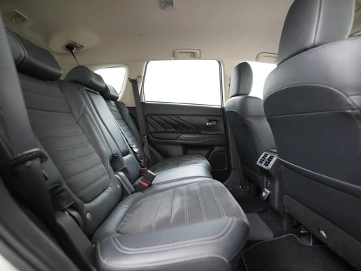 Mitsubishi Outlander - Afbeelding 28 van 30