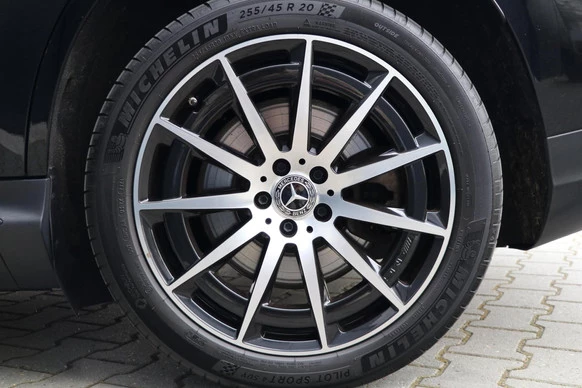 Mercedes-Benz EQC - Afbeelding 28 van 30