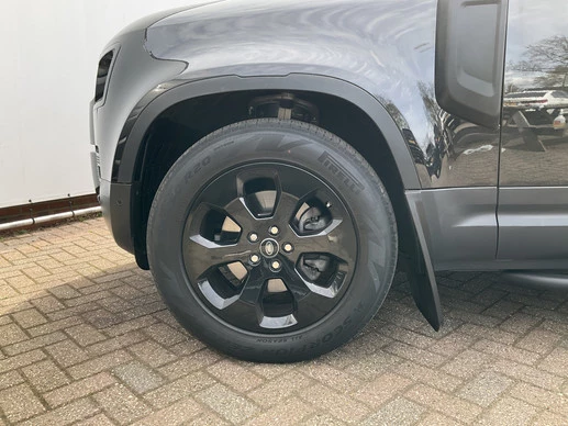 Land Rover Defender - Afbeelding 22 van 30