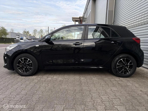 Kia Rio - Afbeelding 3 van 24