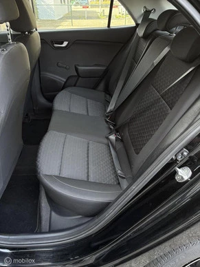 Kia Rio - Afbeelding 24 van 24