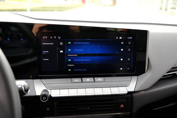 Opel Astra - Afbeelding 17 van 30