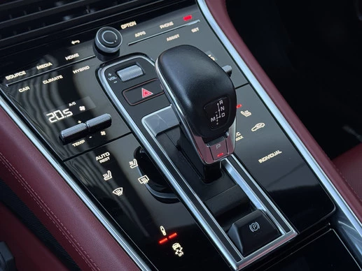 Porsche Panamera - Afbeelding 16 van 30
