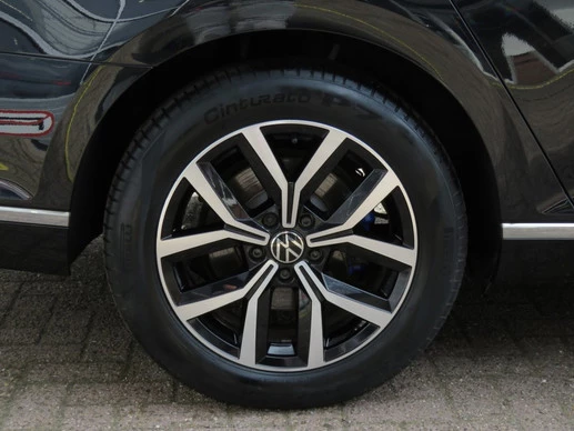 Volkswagen Passat - Afbeelding 19 van 30