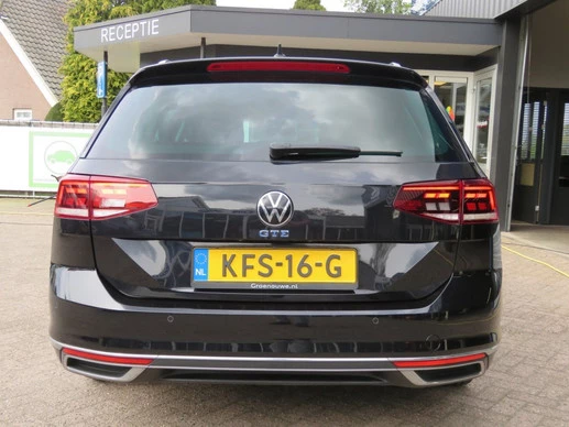 Volkswagen Passat - Afbeelding 22 van 30