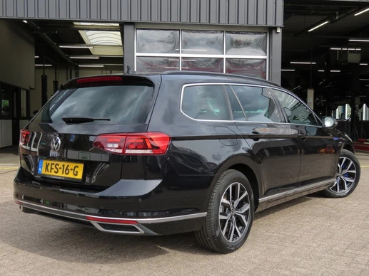 Volkswagen Passat - Afbeelding 29 van 30
