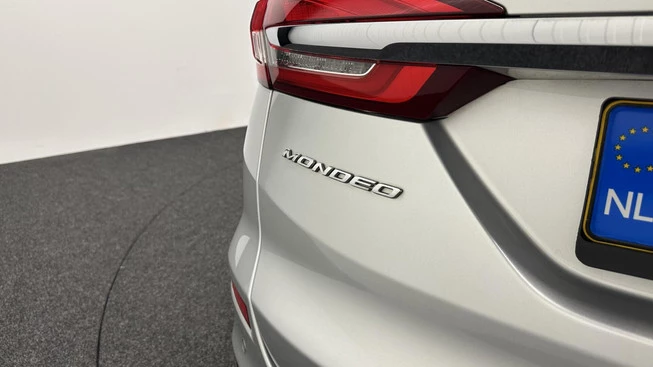 Ford Mondeo - Afbeelding 14 van 30