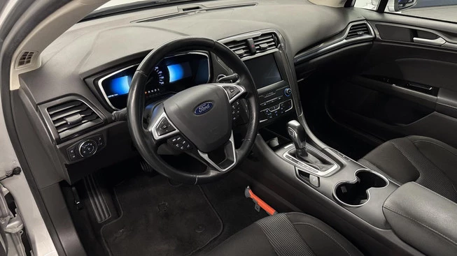 Ford Mondeo - Afbeelding 25 van 30