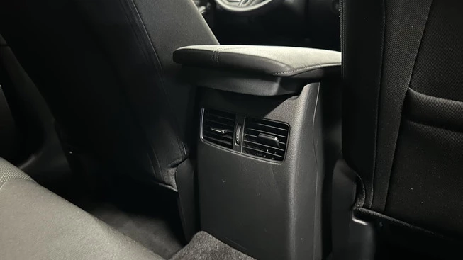 Mazda CX-30 - Afbeelding 23 van 30