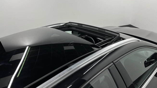 Mercedes-Benz GLA - Afbeelding 17 van 30