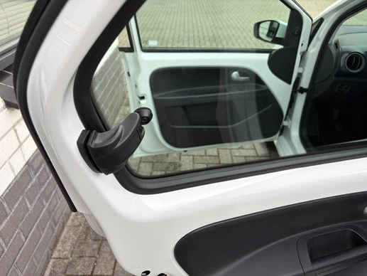 Volkswagen up! - Afbeelding 13 van 30