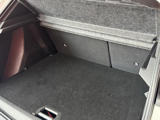 Peugeot e-2008 - Afbeelding 15 van 30